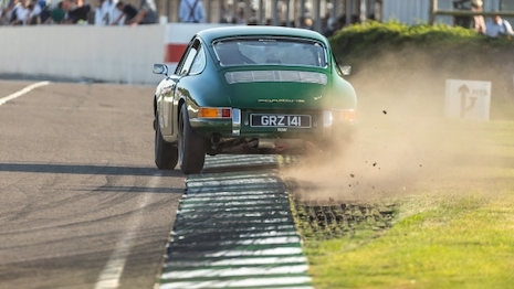 The Fordwater Trophy at the 2023 Goodwood Revival ran on sustainable fuel. Image: Goodwood