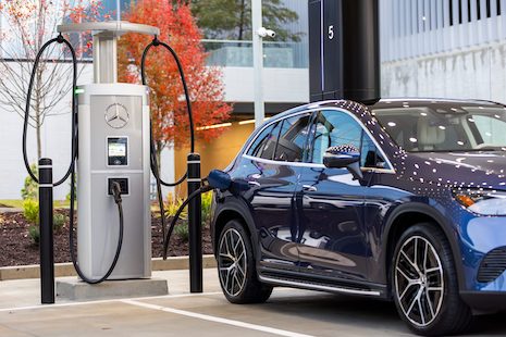 Mercedes-Benz Charging Hub in Sandy Springs, Georgia, U.S. Image: Mercedes-Benz