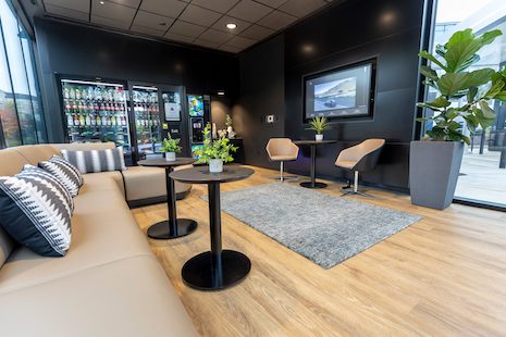 Mercedes-Benz Charging Hub lounge. Image: Mercedes-Benz