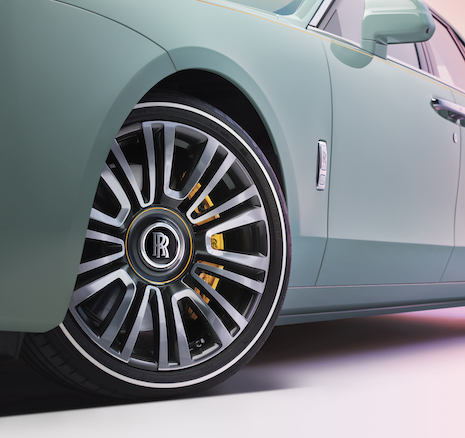The Rolls-Royce Ghost's decals within the wheels stay upright even as the car is in motion. Image: Rolls-Royce Motor Cars